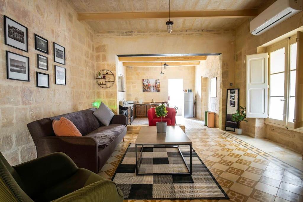 Chic, Stylish & Spacious Flat In Central Βαλέτα Εξωτερικό φωτογραφία