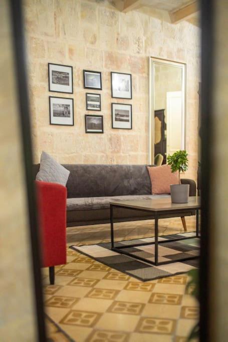 Chic, Stylish & Spacious Flat In Central Βαλέτα Εξωτερικό φωτογραφία