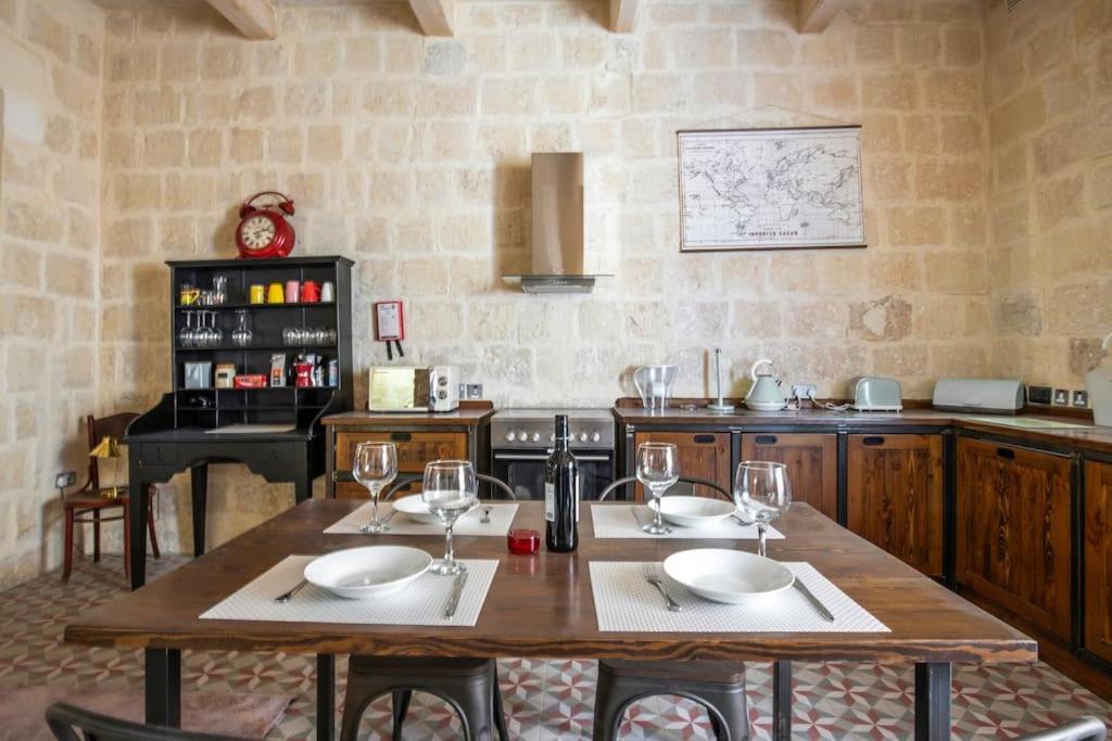 Chic, Stylish & Spacious Flat In Central Βαλέτα Εξωτερικό φωτογραφία